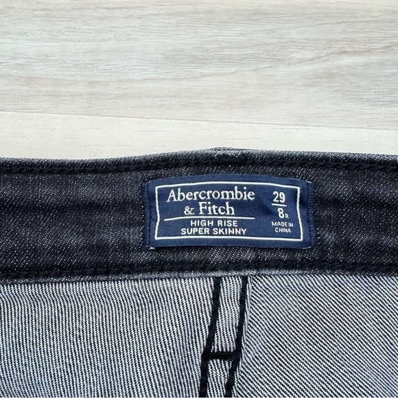 Abercrombie High Rise Super Skinny Gray Black Jean 8R /29 - Picture 6 of 10